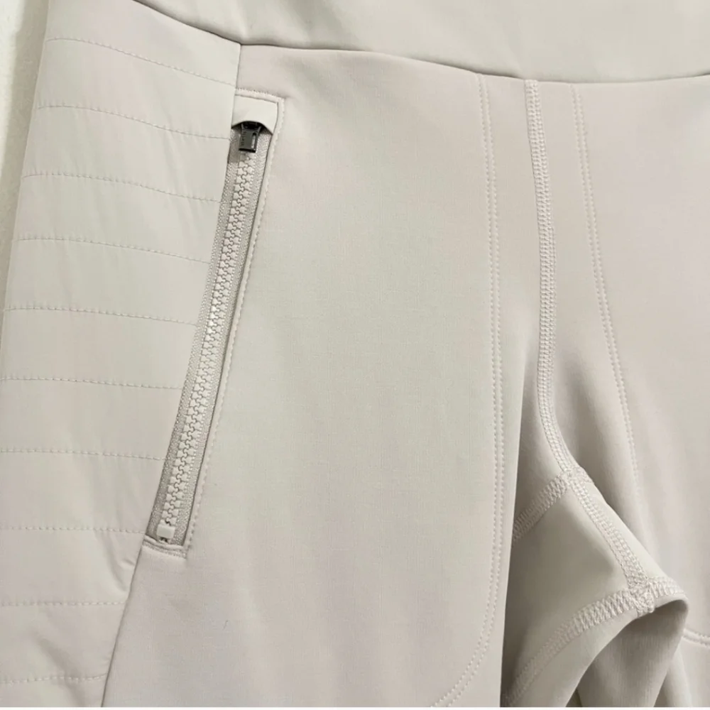 Athleta peak hybrid Fleece tight Size Small